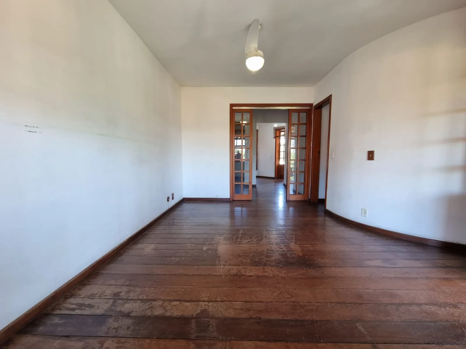 Foto do imóvel: Casa de Condomínio com 4 Quartos à Venda, 350 m² em Badu - Niterói