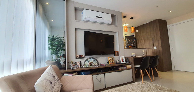 Imagem Apartamento com 2 Quartos para Alugar,  em Jardim Botânico - Porto Alegre