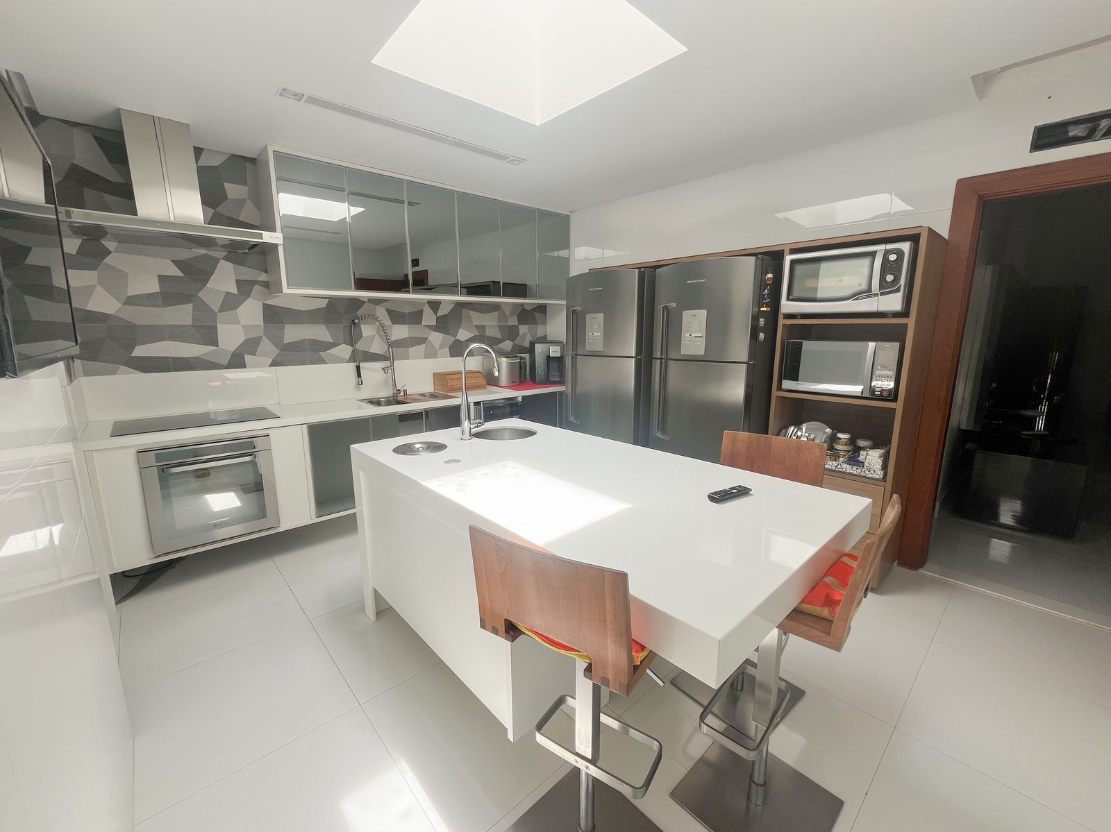 Foto do imóvel: Casa de Condomínio com 4 Quartos à Venda, 415 m² em Vale do Landirana (Abrantes) - Camaçari