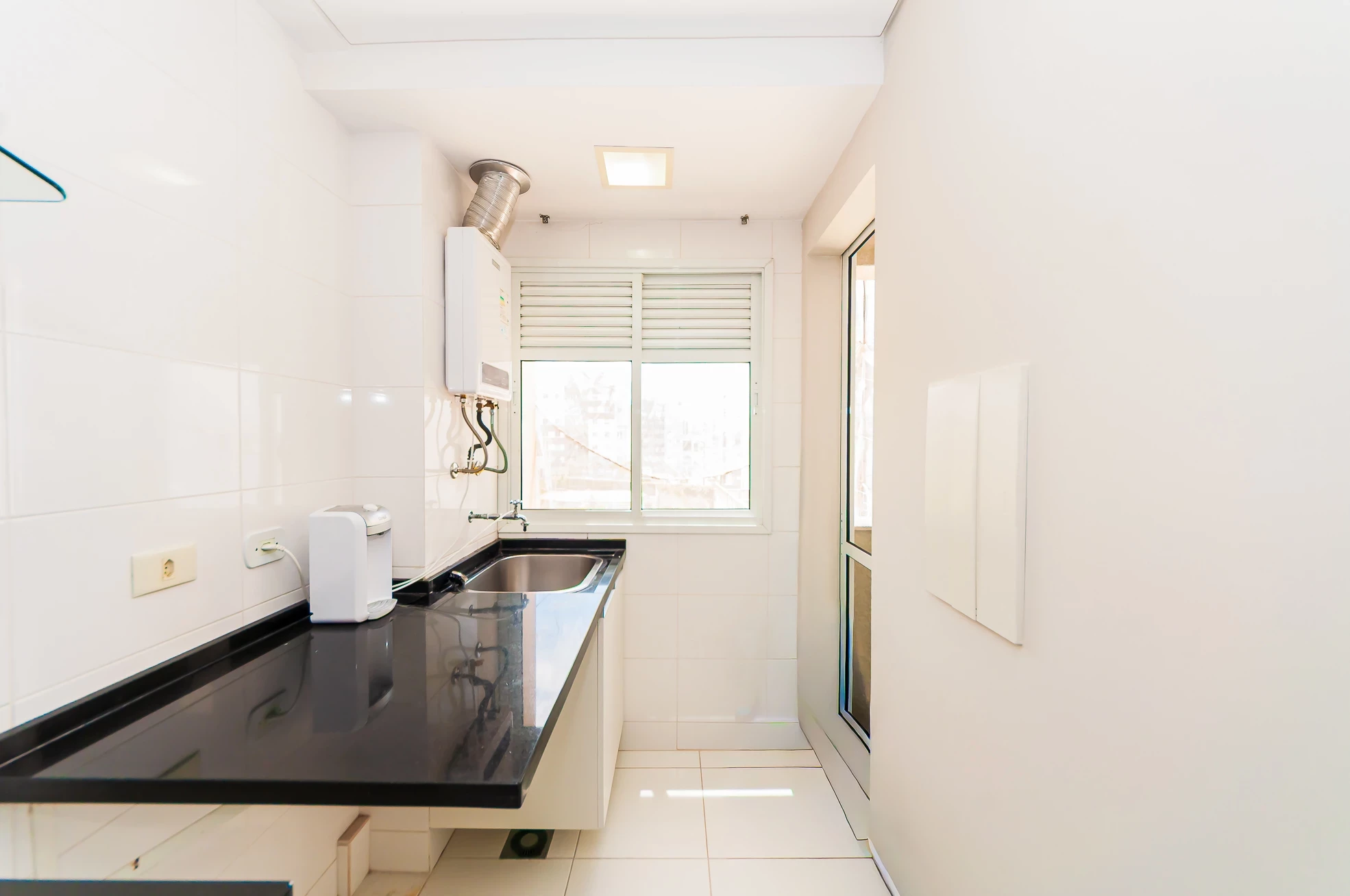 Imagem Apartamento com 2 Quartos à Venda, 75 m² em Cabral - Curitiba
