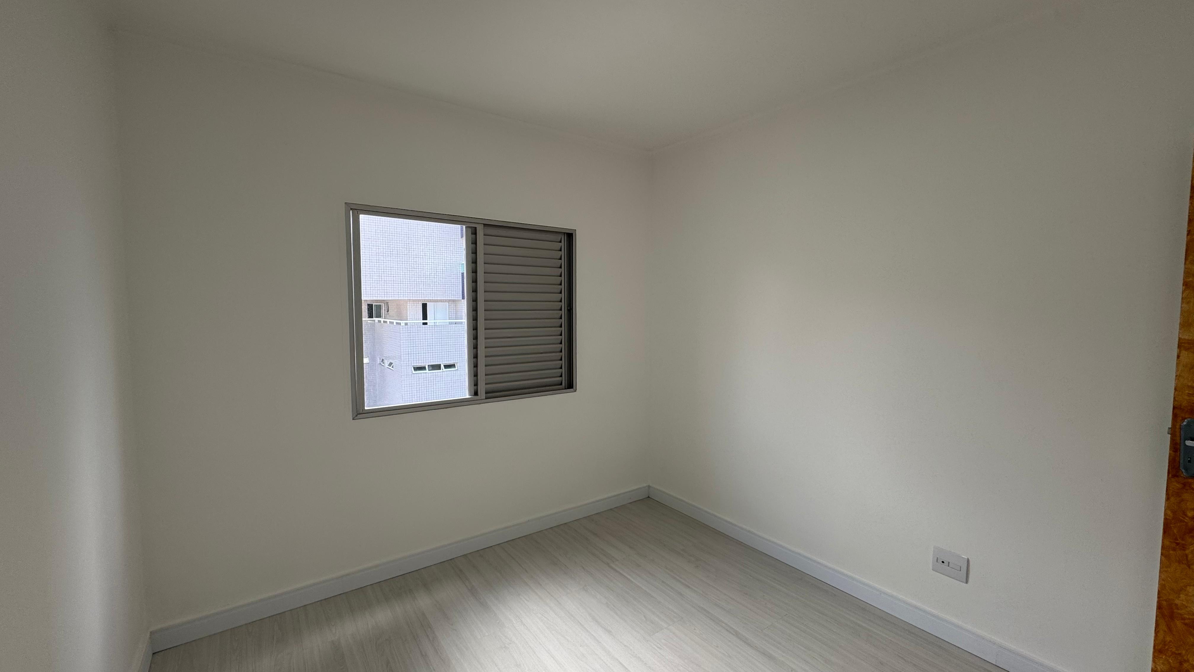 Imagem Apartamento com 2 Quartos à Venda, 58 m² em Ocian - Praia Grande