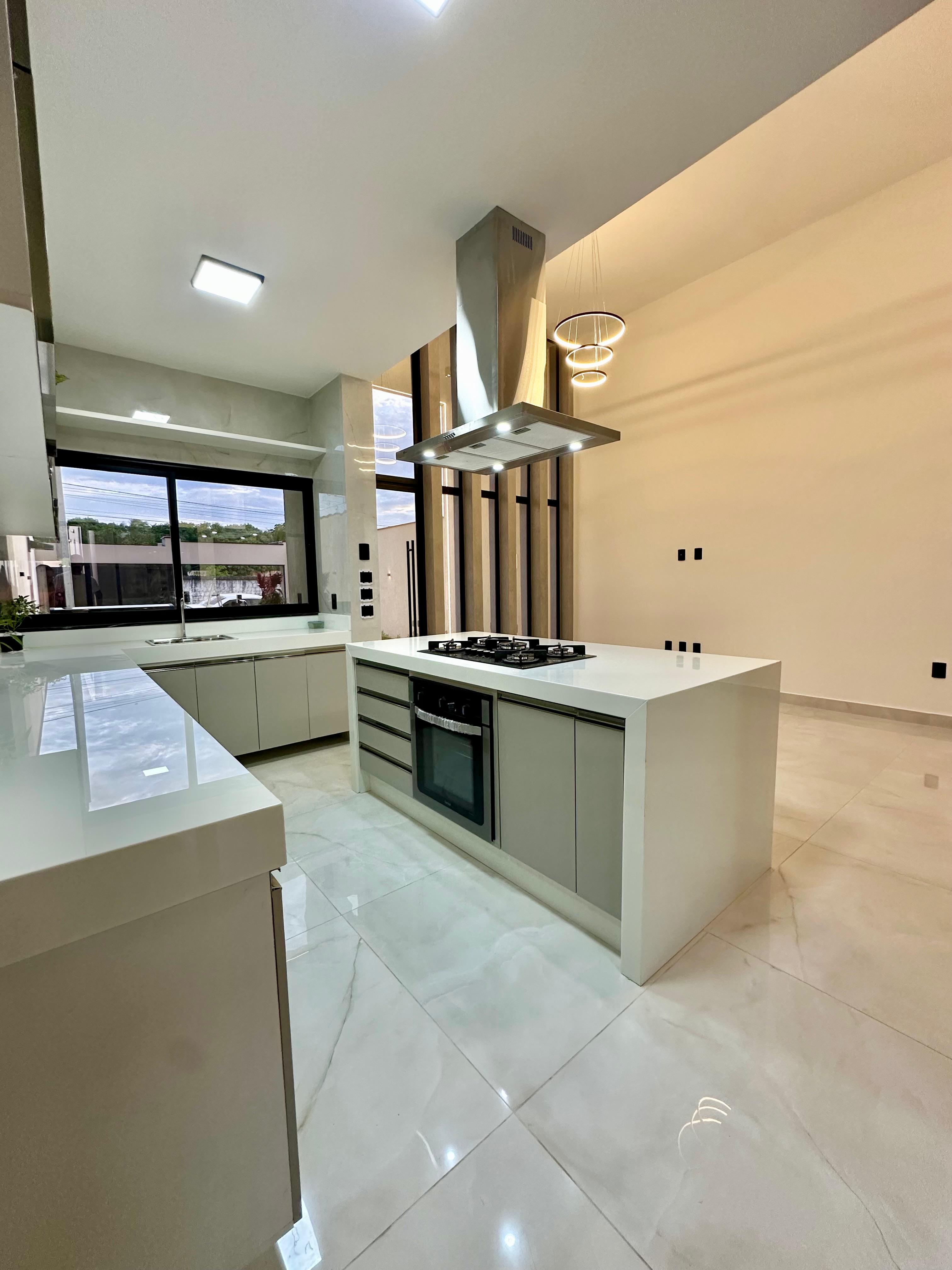 Imagem Casa com 4 Quartos à Venda, 140 m² em  - 