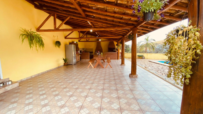 Imagem Chácara com 3 Quartos à Venda, 200 m² em Do SOUZA - Monteiro Lobato
