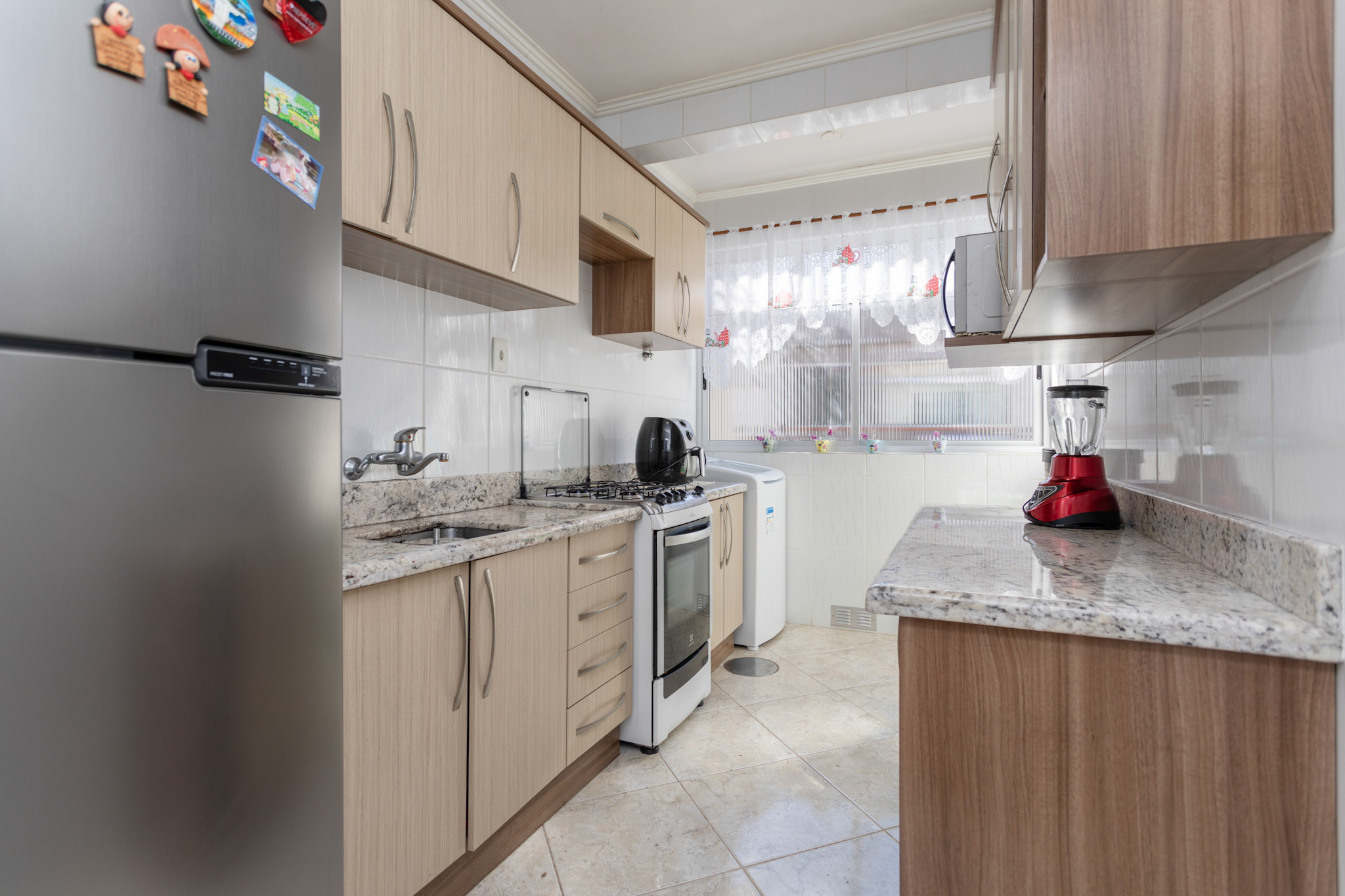 Imagem Cobertura com 2 Quartos à Venda, 80 m² em Vila Ipiranga - Porto Alegre