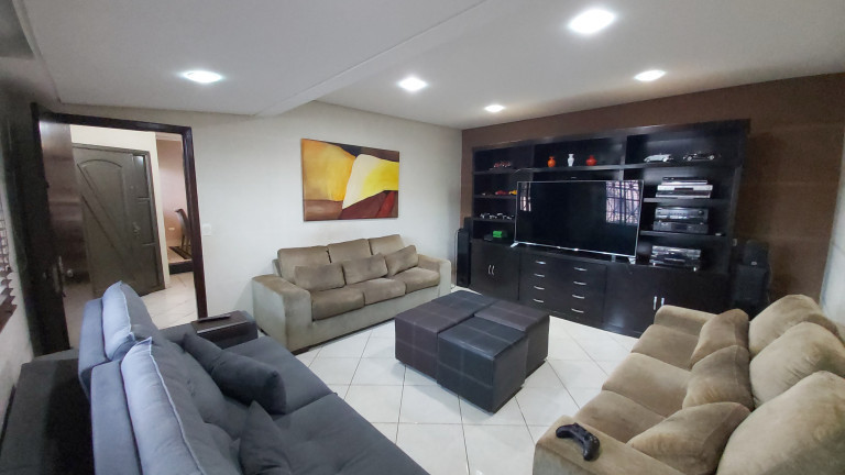 Imagem Casa com 2 Quartos à Venda, 252 metros em Vila Carlota - Campo Grande