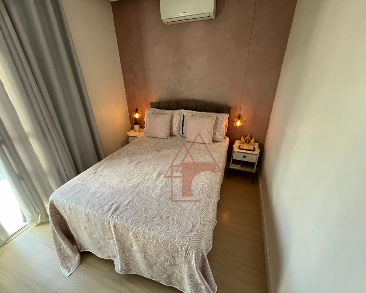 Imagem Apartamento com 2 Quartos à Venda, 56 m² em Jardim Casqueiro - Cubatão