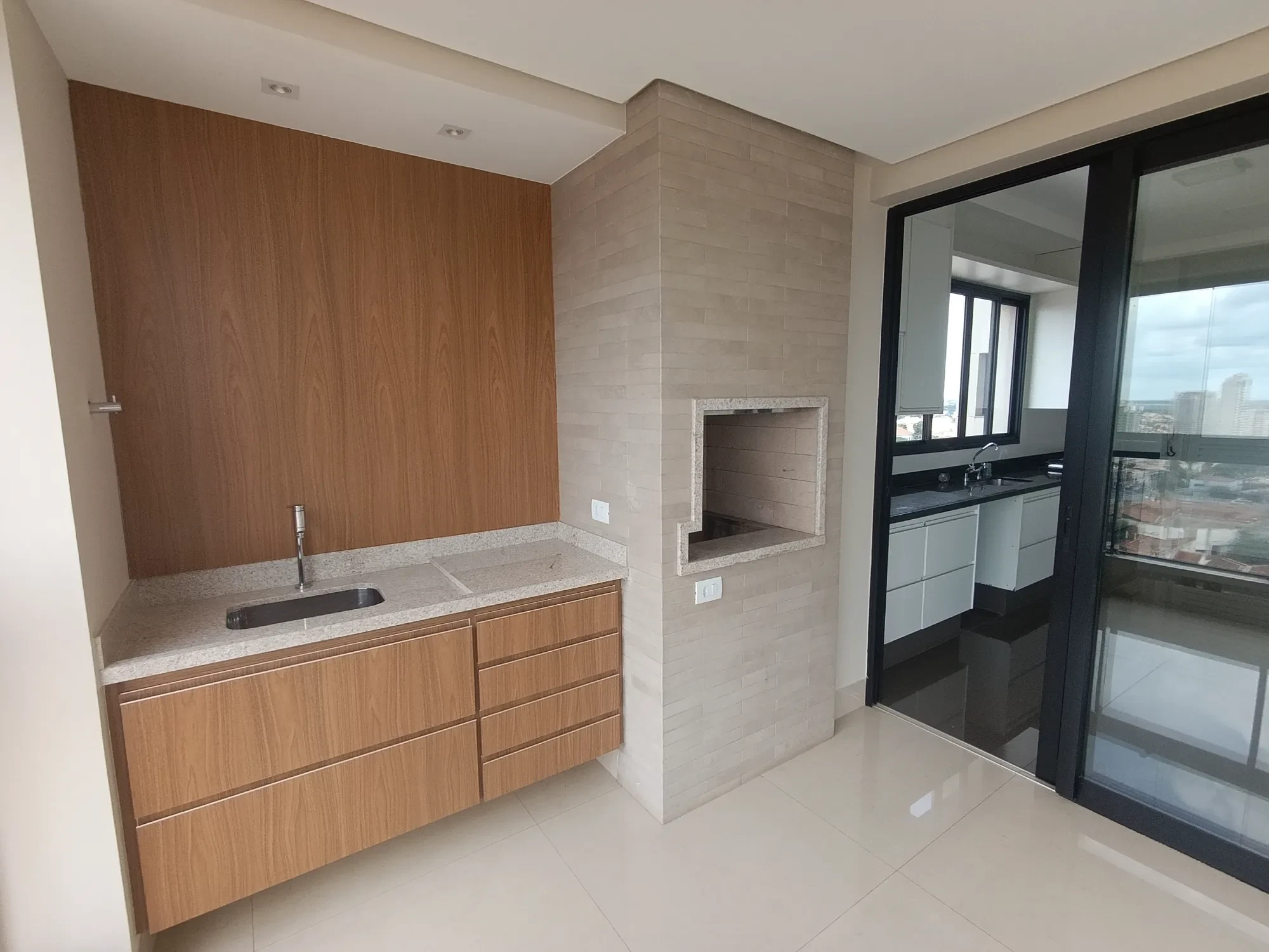 Imagem Apartamento com 3 Quartos para Alugar, 204 m² em Centro - Araçatuba