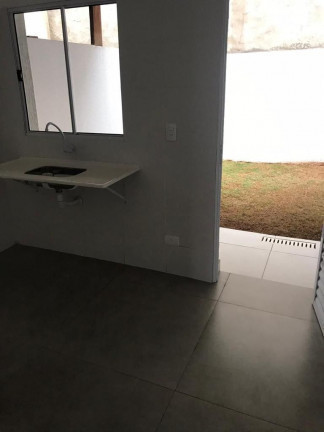 Imagem Sobrado com 2 Quartos à Venda,  em Jardim Santa Marina - Sorocaba