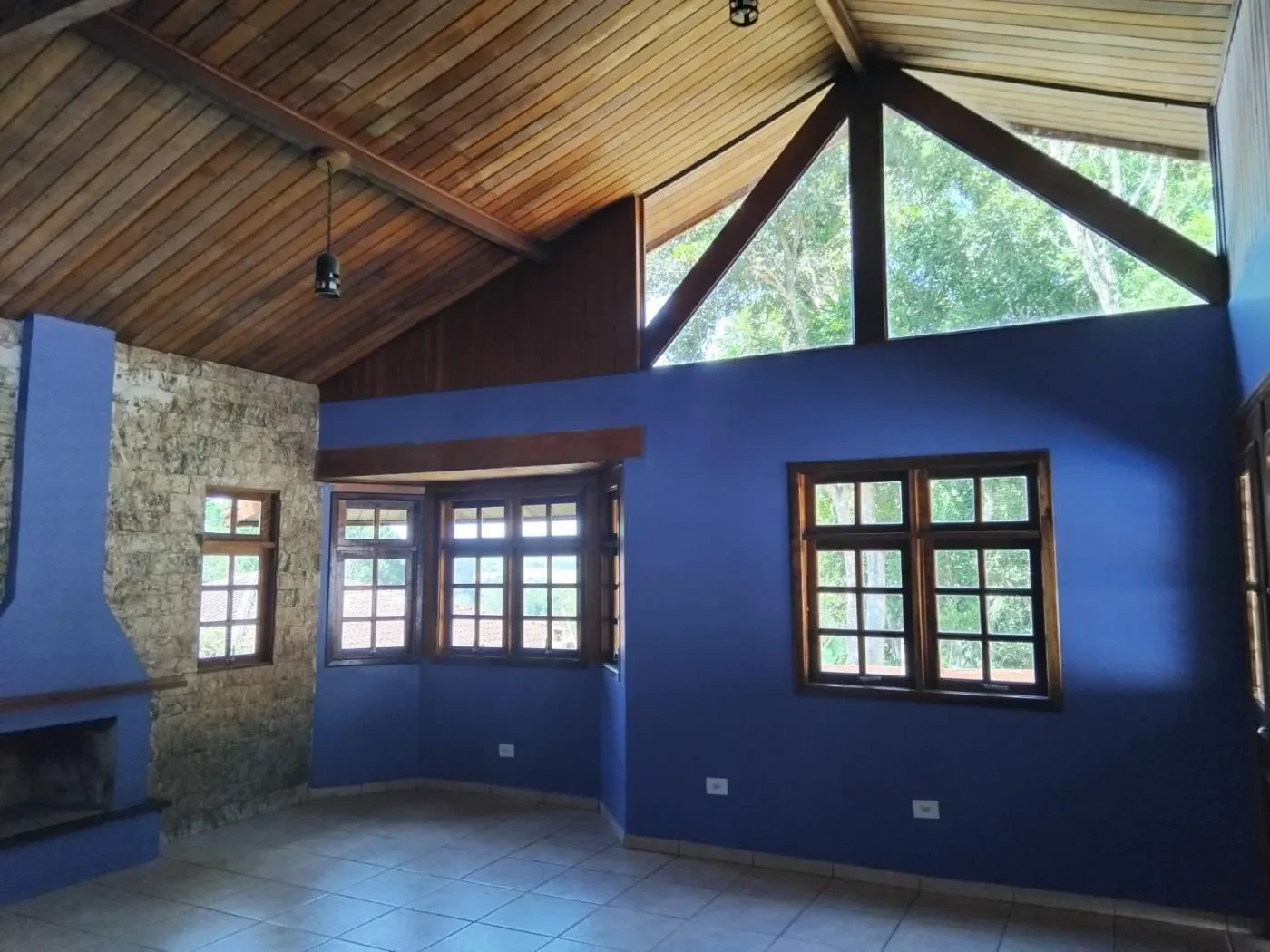 Imagem Casa de Condomínio com 3 Quartos à Venda, 19528 m² em Embu Colonial - Embu das Artes