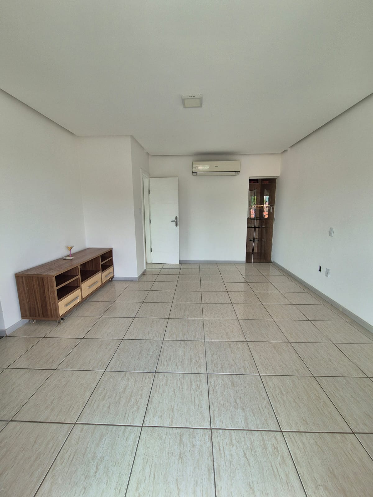 Imagem Casa de Condomínio com 3 Quartos à Venda ou Locação, 300 m²em Tarumã - Manaus