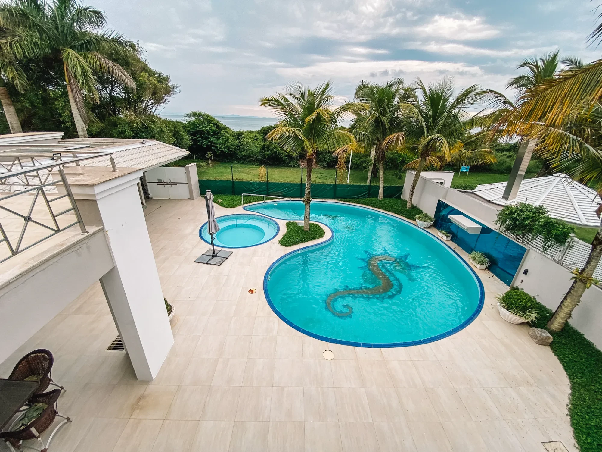 Imagem Casa com 5 Quartos à Venda, 950 m² em Jurerê Internacional - Florianópolis