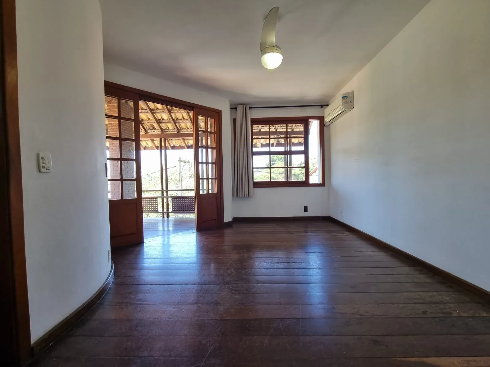 Foto do imóvel: Casa de Condomínio com 4 Quartos à Venda, 350 m² em Badu - Niterói