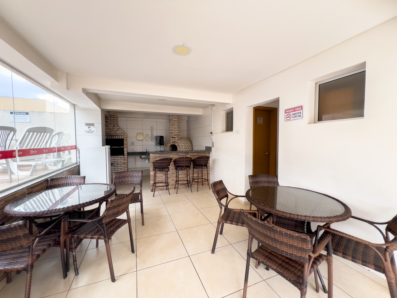 Imagem Apartamento com 2 Quartos à Venda, 54 m²em Vila Rosa - Goiânia