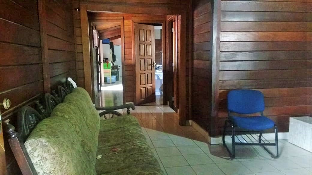 Foto do imóvel: Casa com 6 Quartos à Venda, 280 m²em Adrianópolis - Manaus