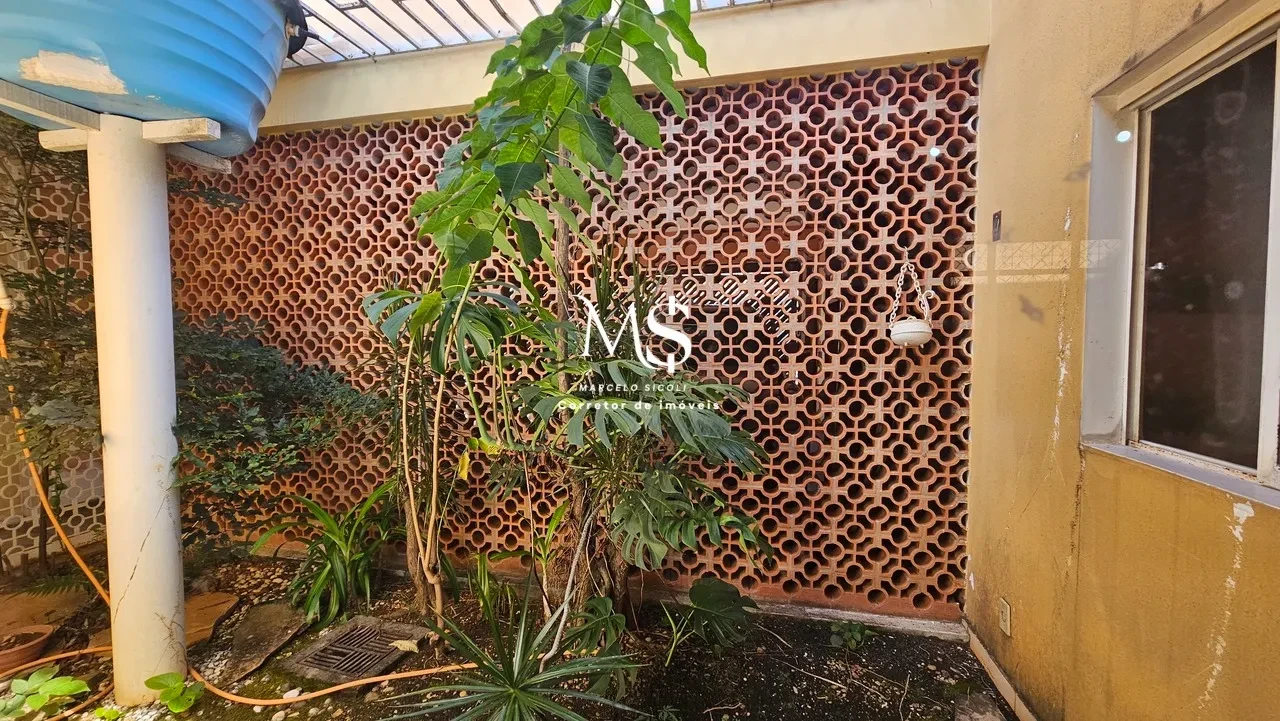 Imagem Casa com 4 Quartos à Venda, 776 metros em Setor de Habitações Individuais Sul - Brasília