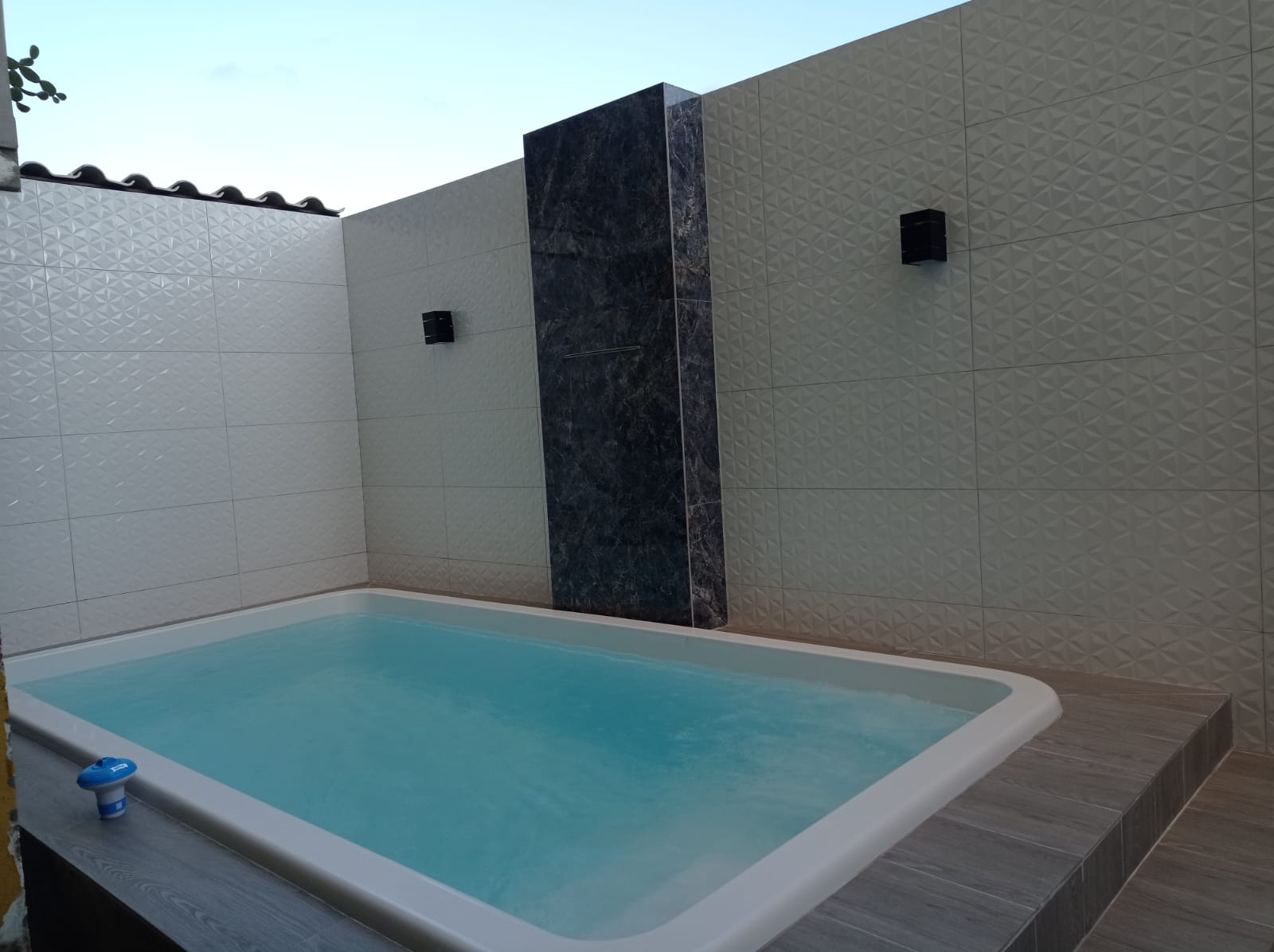 Foto do imóvel: Casa de Condomínio com 3 Quartos à Venda, 250 m² em Itapuã - Salvador