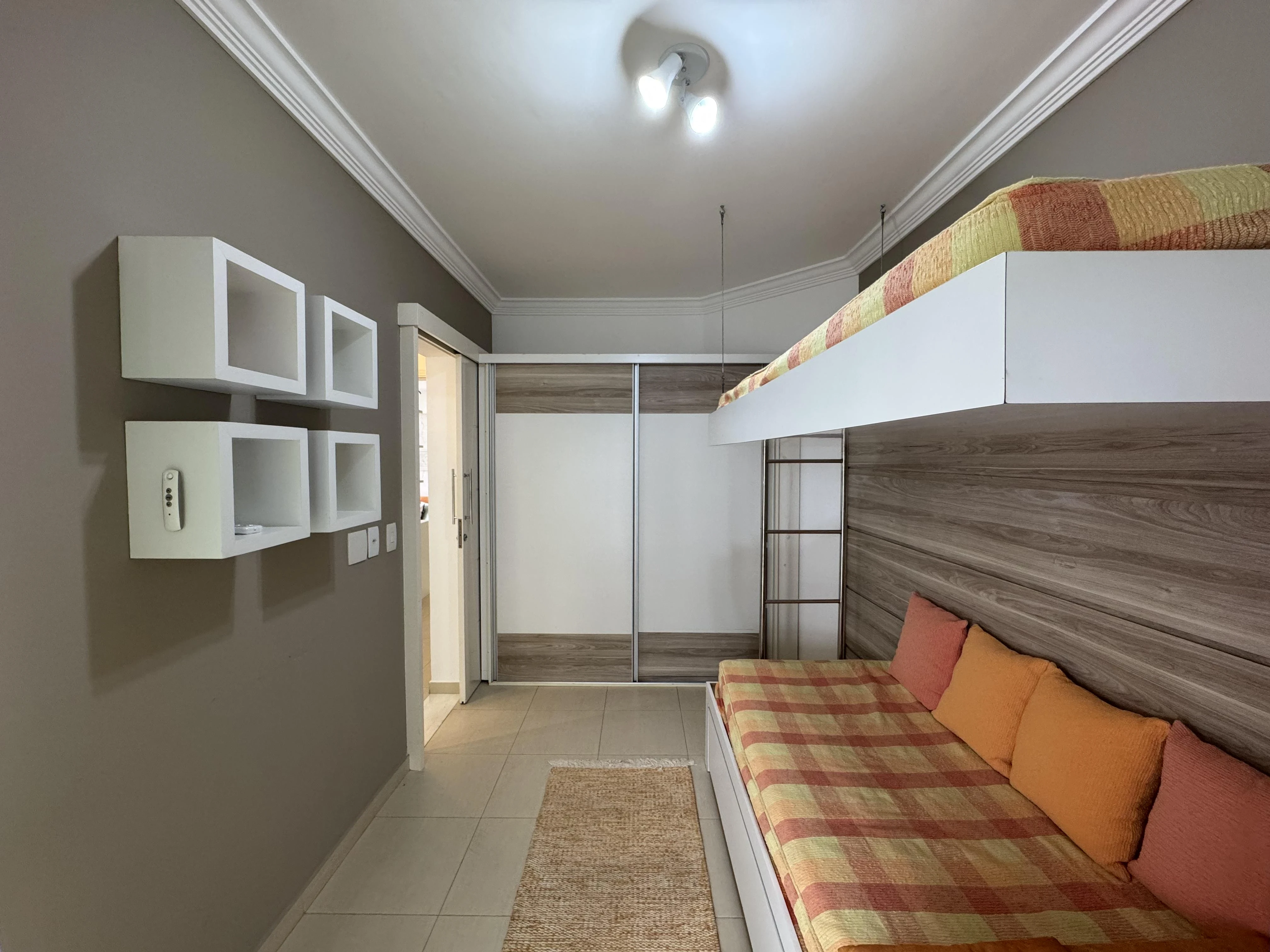 Imagem Apartamento com 2 Quartos à Venda, 76 m² em Riviera - Bertioga