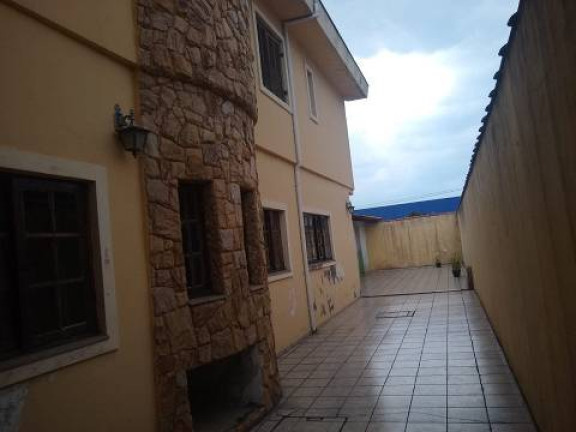 Imagem Sobrado com 4 Quartos à Venda, 262 m²em Vila Camilópolis - Santo André