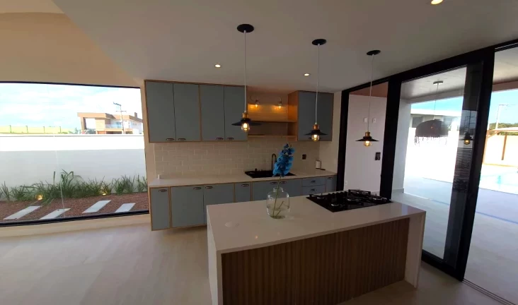 Imagem Casa de Condomínio com 3 Quartos à Venda, 15500 m² em Ogiva - Cabo Frio