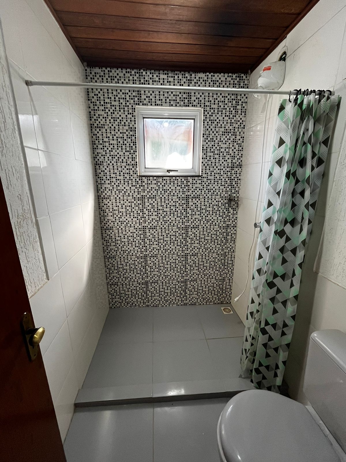 Foto do imóvel: Sobrado com 2 Quartos para Alugar, 70 m² em Sol e Mar - Macaé