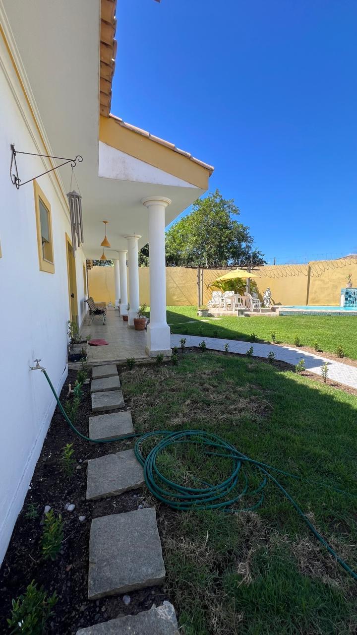 Imagem Casa com 3 Quartos para Alugar, 200 m²em Buraquinho - Lauro de Freitas