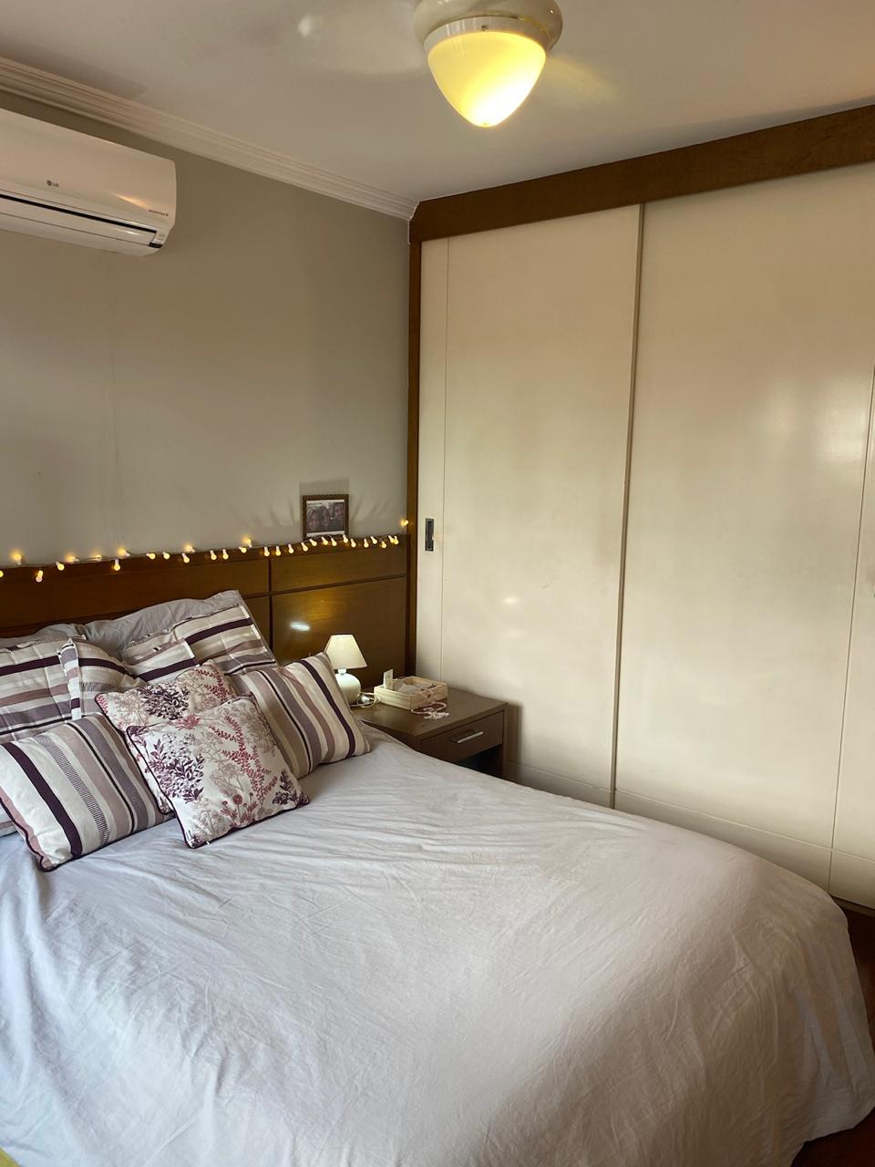 Imagem Casa com 3 Quartos à Venda, 220 m² em Jardim da Glória - São Paulo