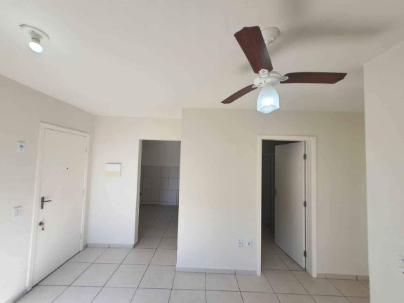 Imagem Apartamento com 2 Quartos à Venda, 48 m² em Argentina - Criciúma