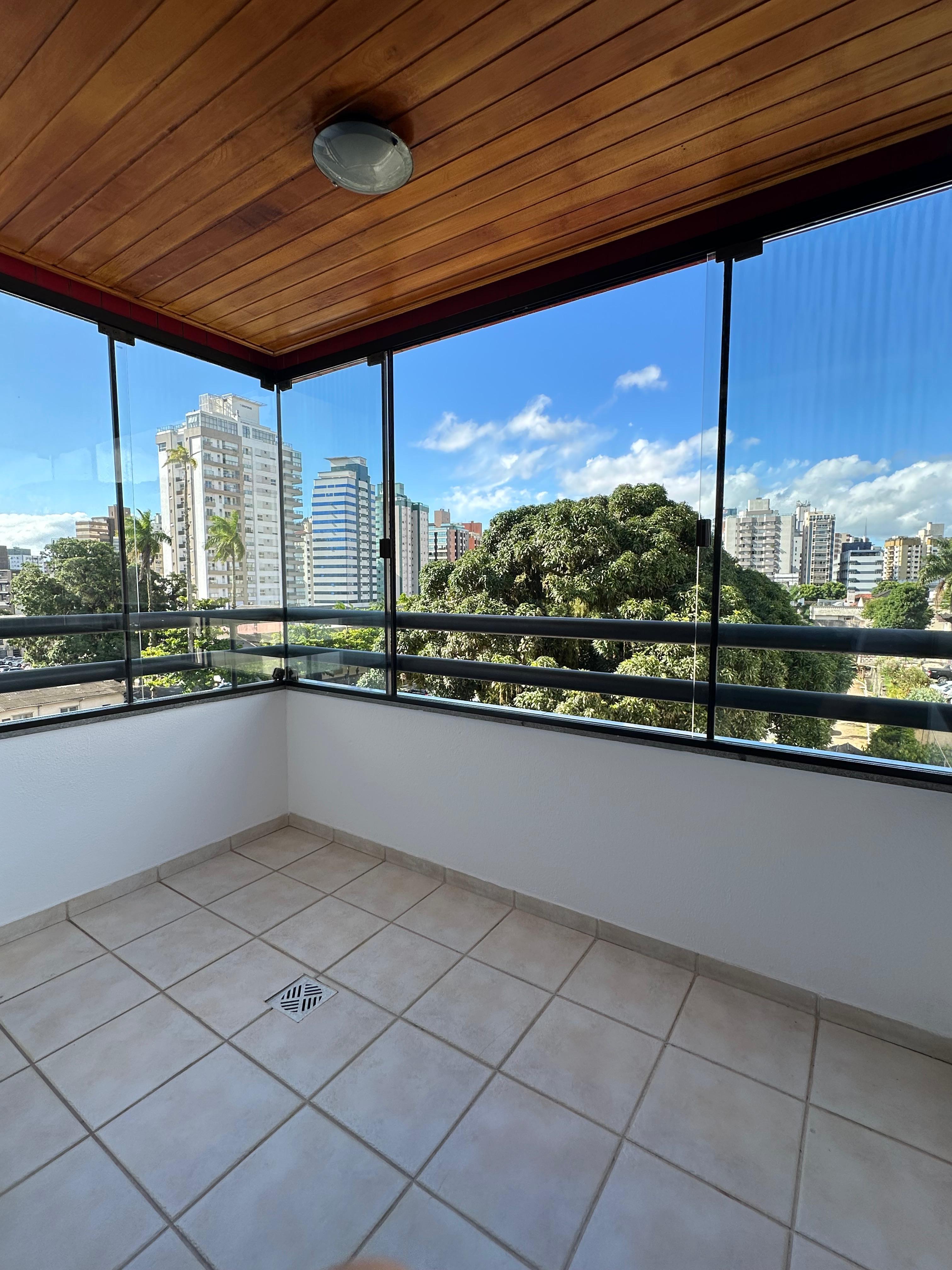 Imagem Apartamento com 3 Quartos à Venda, 107 m² em Centro - Florianópolis