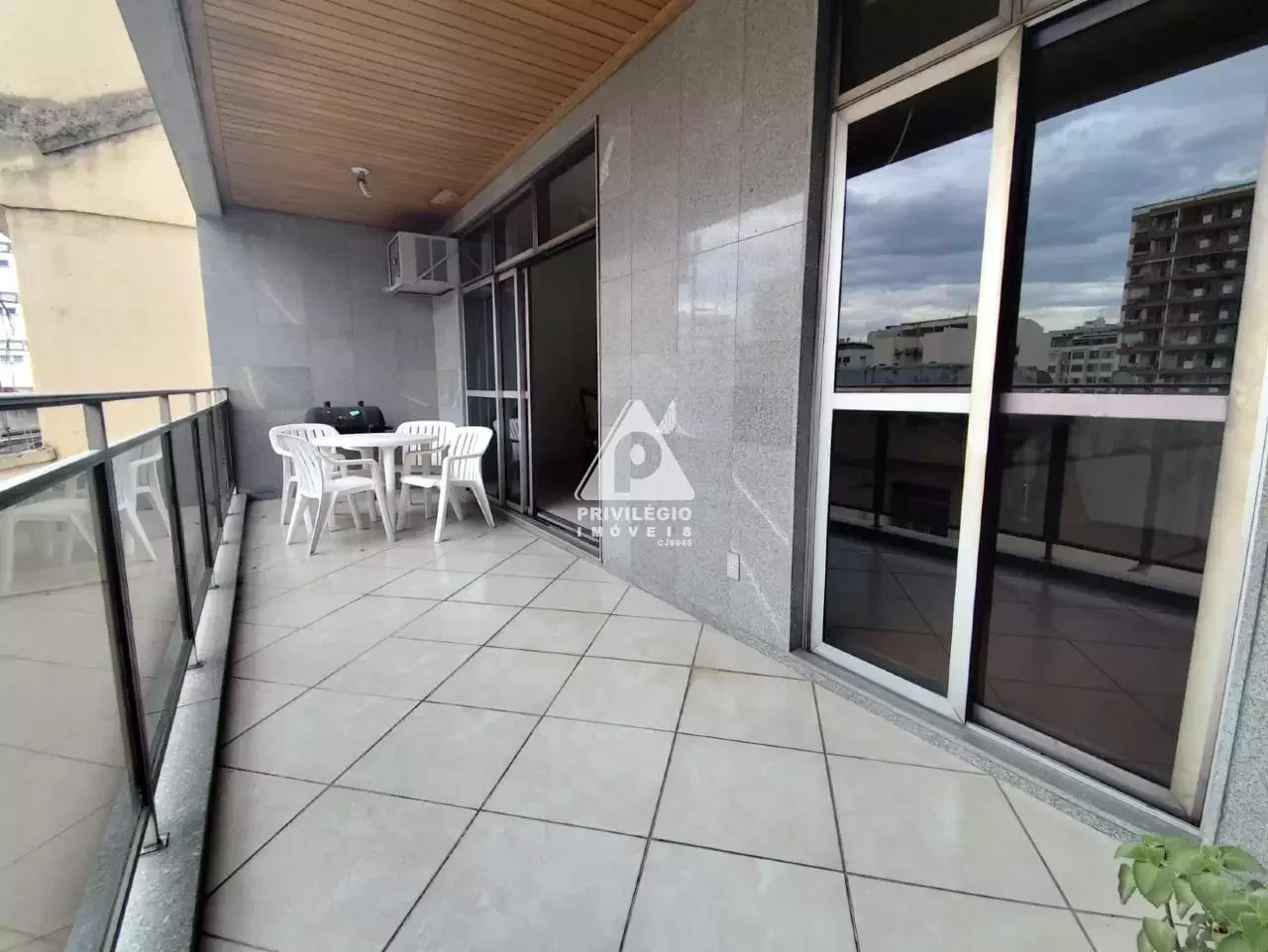 Apartamento com 3 Quartos para Alugar, 150 m² em Vila Isabel - Rio de Janeiro