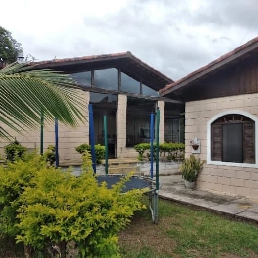 Chácara com 2 Quartos à Venda, 220 m²em Sítios de Recreio Mantiqueira - Caçapava