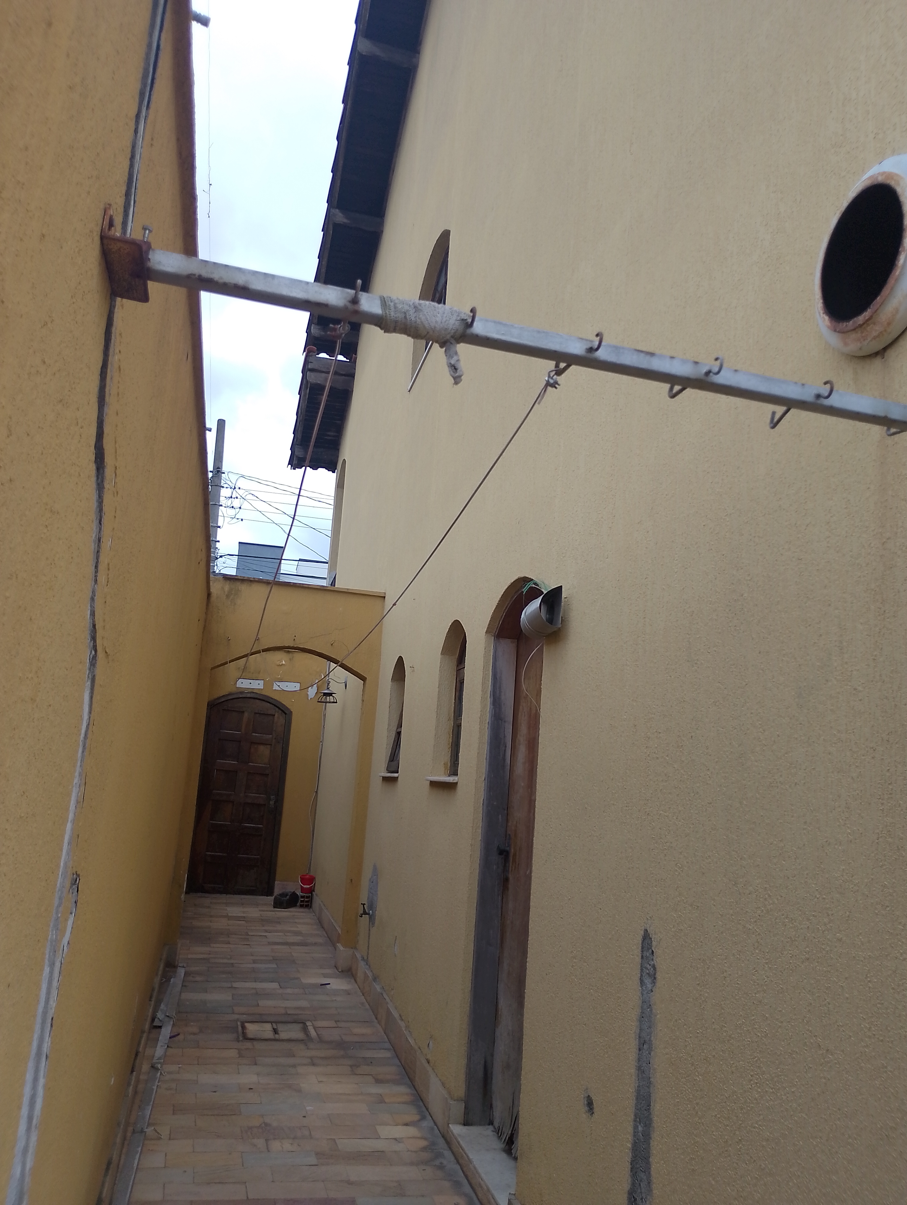 Imagem Sobrado com 3 Quartos à Venda ou Locação, 300 m² em Vila Ipiranga - Mogi das Cruzes