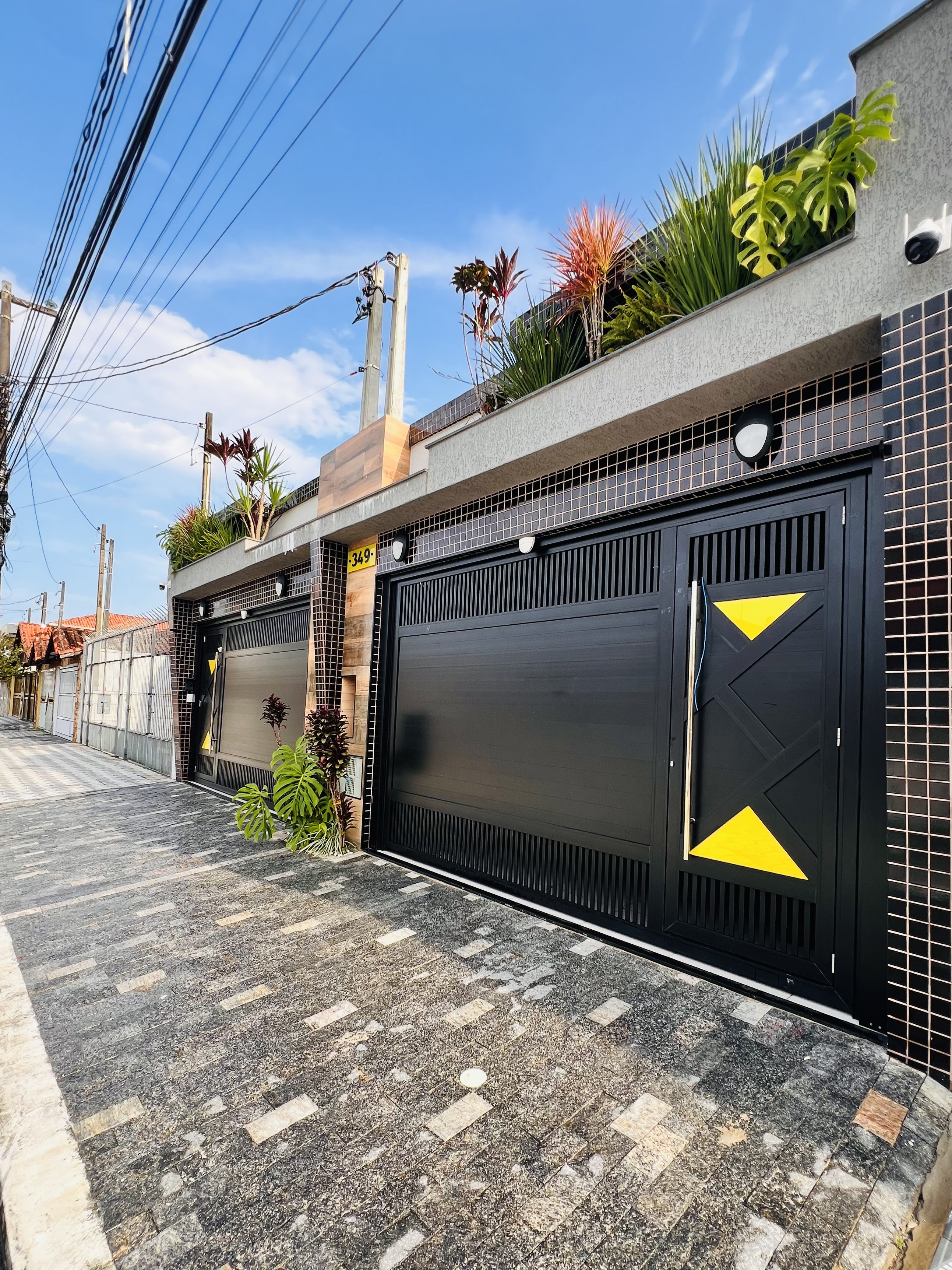 Casa com 1 Quarto à Venda, 115 m²em Caiçara - Praia Grande