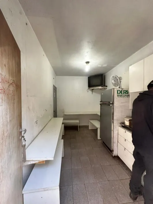 Foto do imóvel: Galpão à Venda, 400 m² em Presidente Altino - Osasco