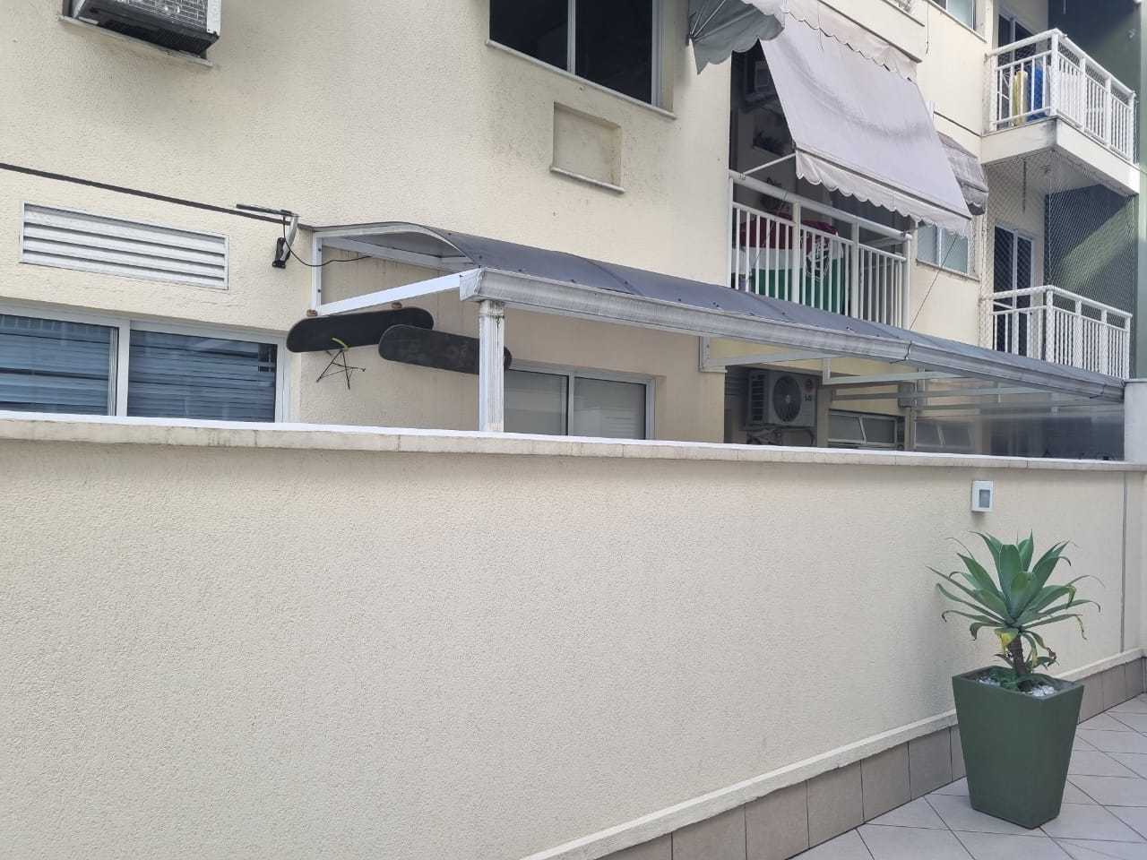 Imagem Apartamento com 3 Quartos à Venda, 96 m²em Freguesia (Jacarepaguá) - Rio de Janeiro