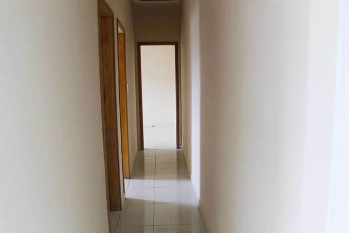Imagem Casa com 2 Quartos à Venda, 110 m² em Parque Das Bandeiras - São Vicente