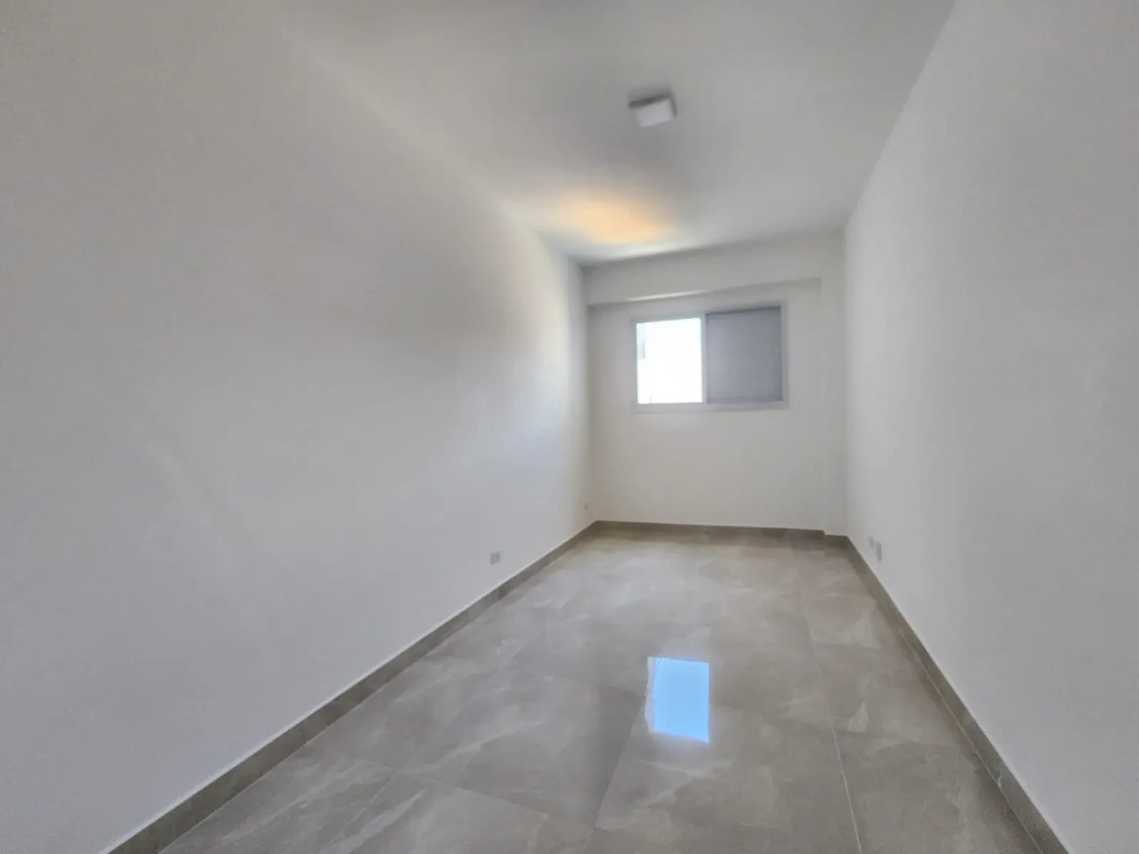 Imagem Apartamento com 2 Quartos à Venda, 8000 metro em Caiçara - Praia Grande