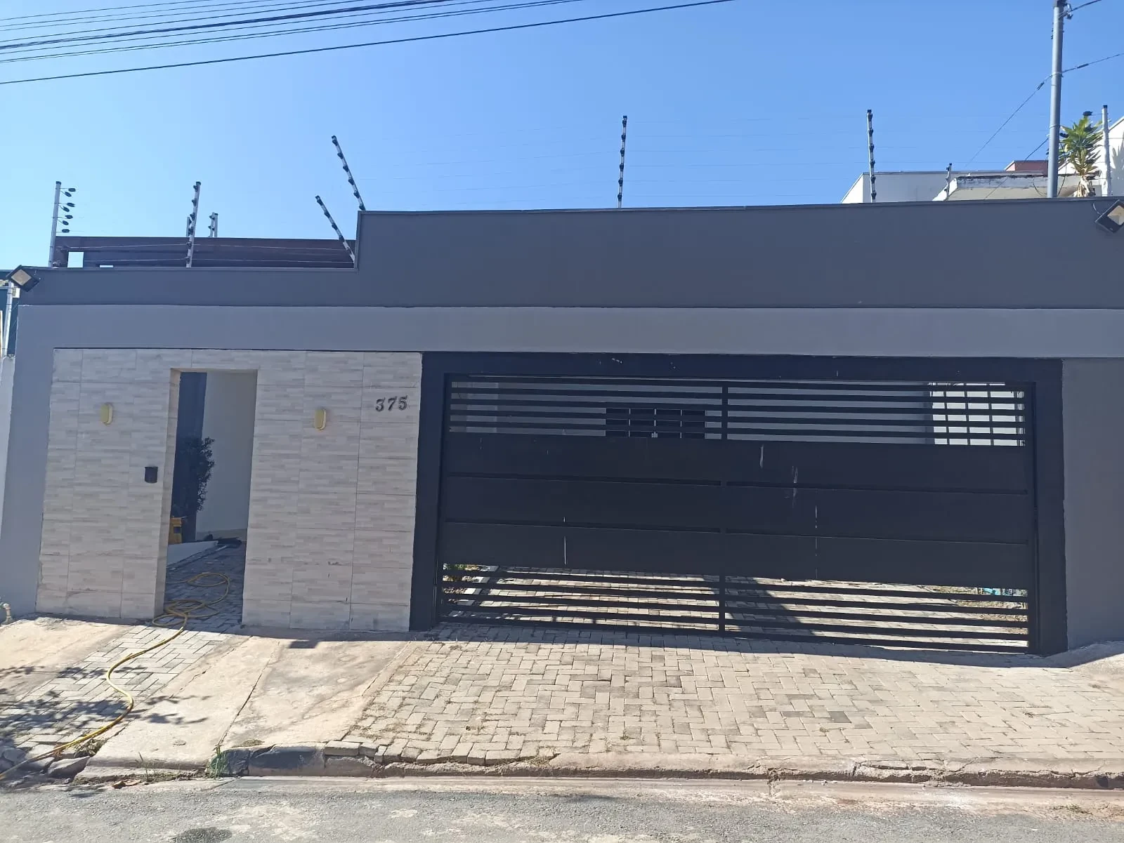 Imagem Casa com 2 Quartos para Alugar, 130 m² em Poção - Cuiabá