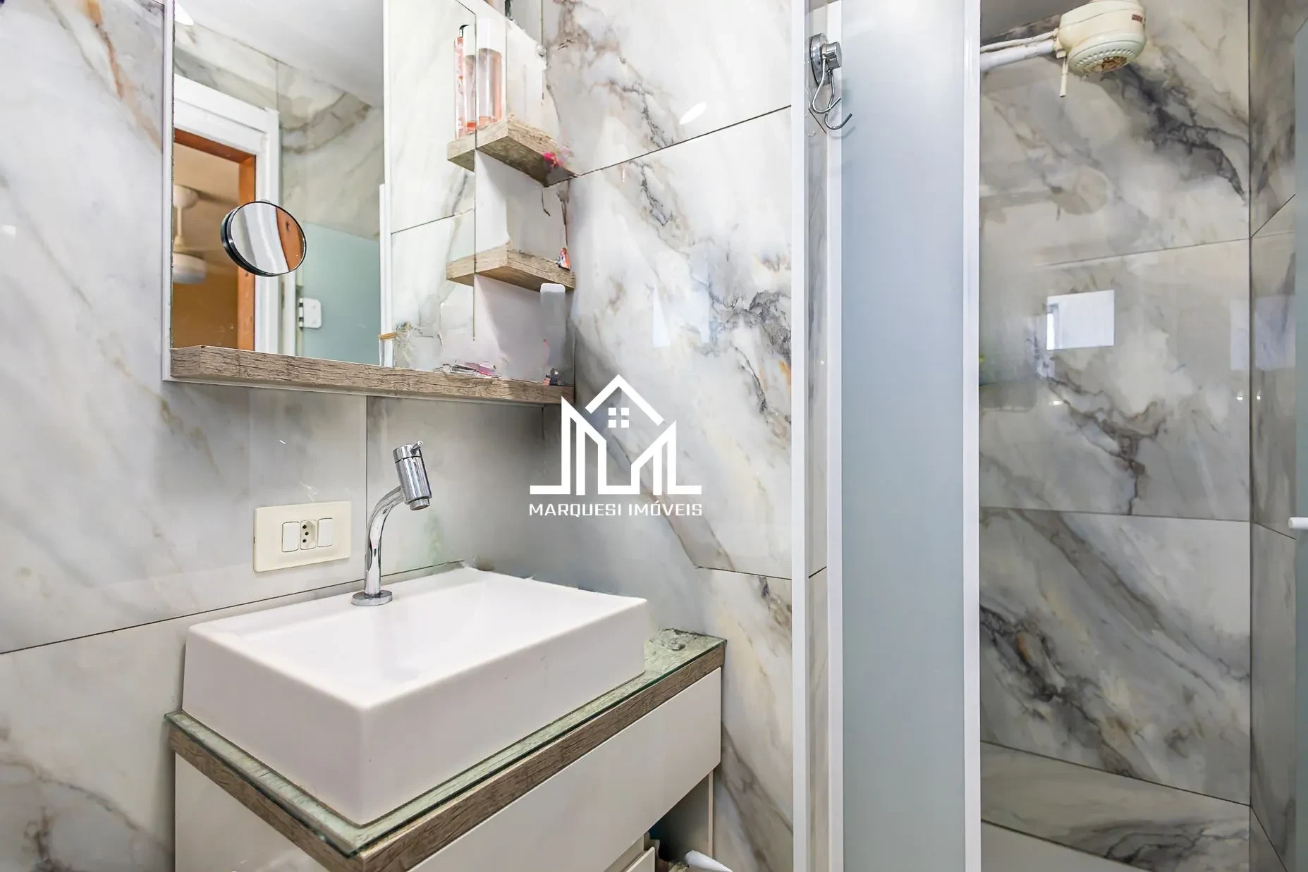 Imagem Apartamento com 3 Quartos à Venda, 65 m² em Parolin - Curitiba