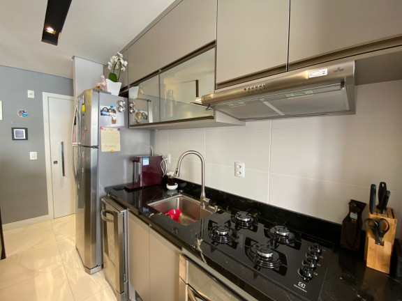 Imagem Apartamento com 2 Quartos à Venda, 70 m² em Kobrasol - São José