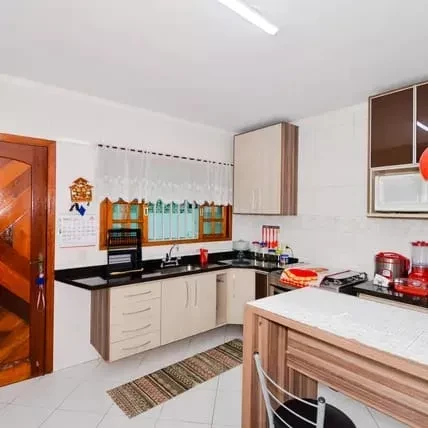 Sobrado com 3 Quartos à Venda, 115 metros em Vila Flórida - Guarulhos