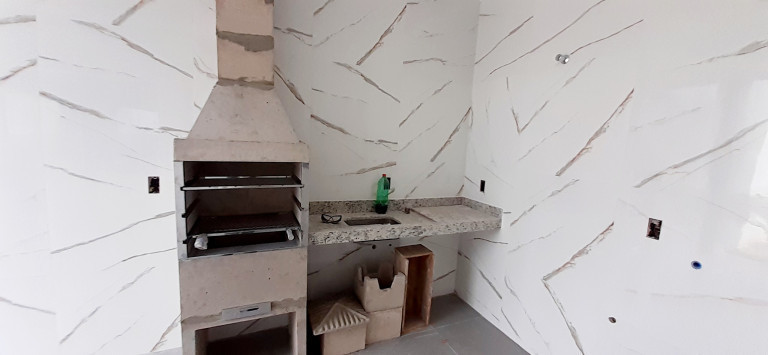 Imagem Sobrado com 3 Quartos à Venda,  em Setor Criméia Leste - Goiânia