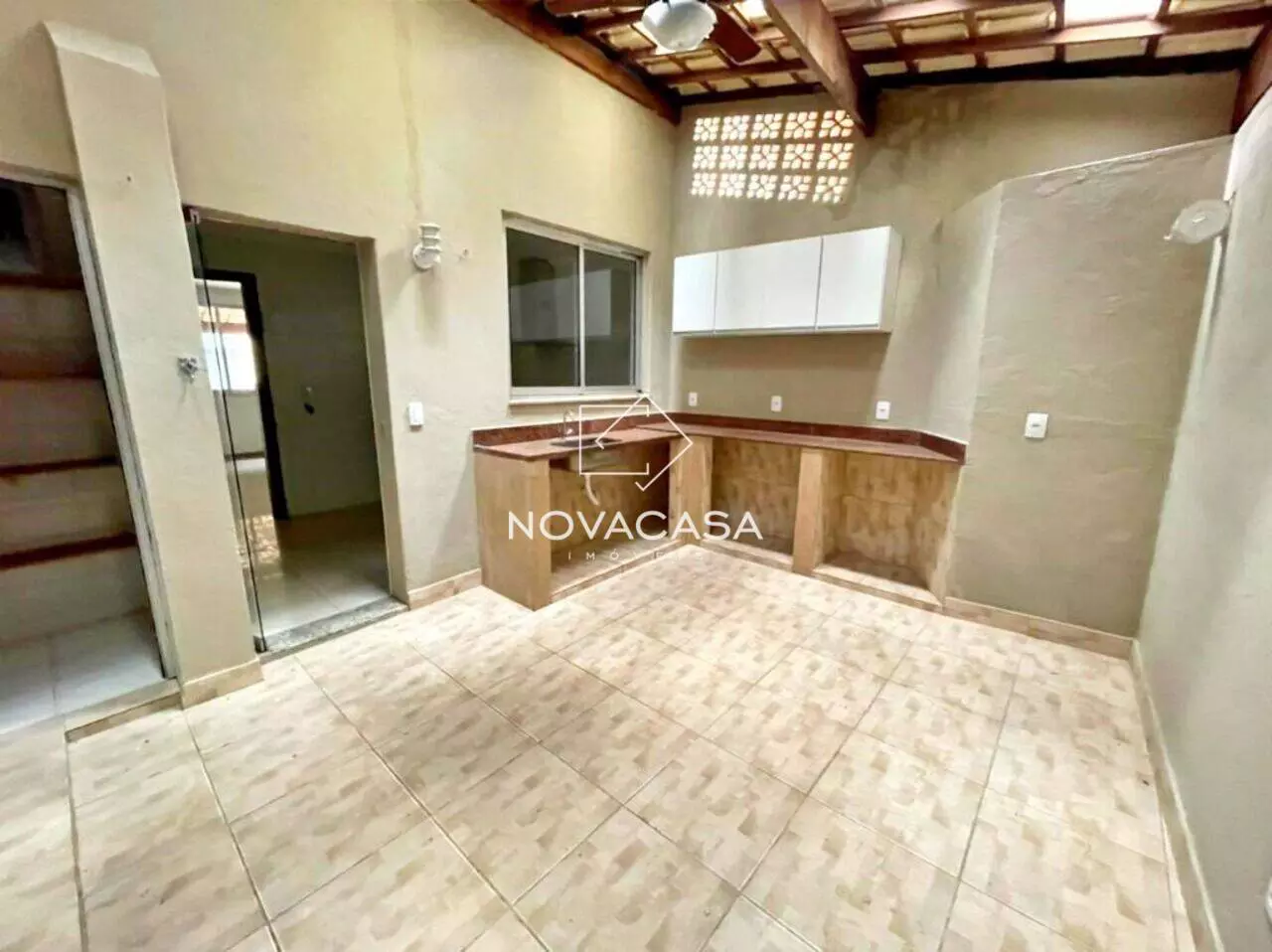 Imagem Casa com 3 Quartos à Venda, 85 m² em Heliópolis - Belo Horizonte