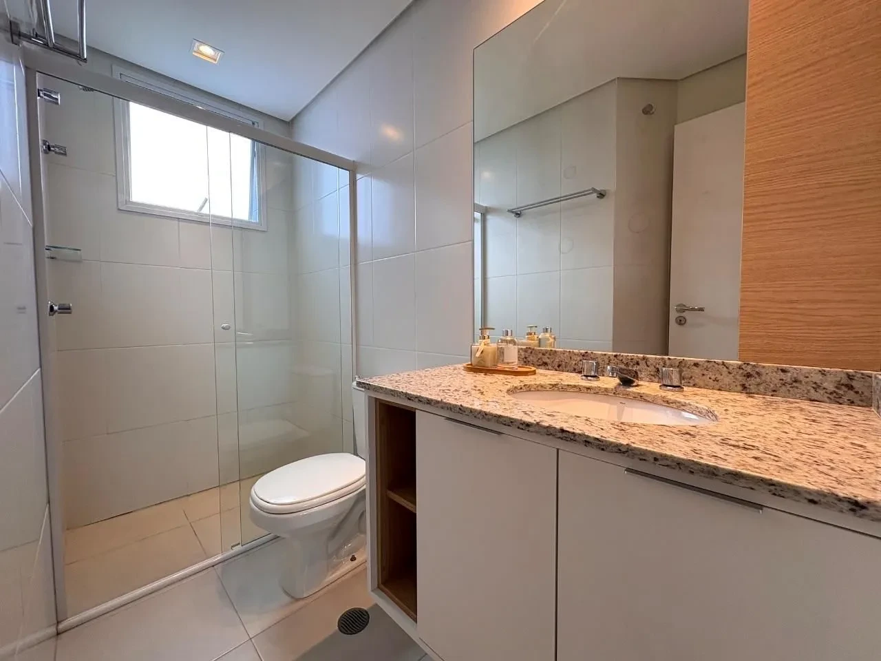 Imagem Apartamento com 2 Quartos à Venda, 81 m² em Riviera - Bertioga
