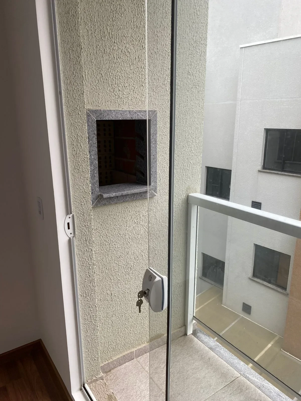 Imagem Apartamento com 2 Quartos à Venda, 48 m² em Tindiquera - Araucária
