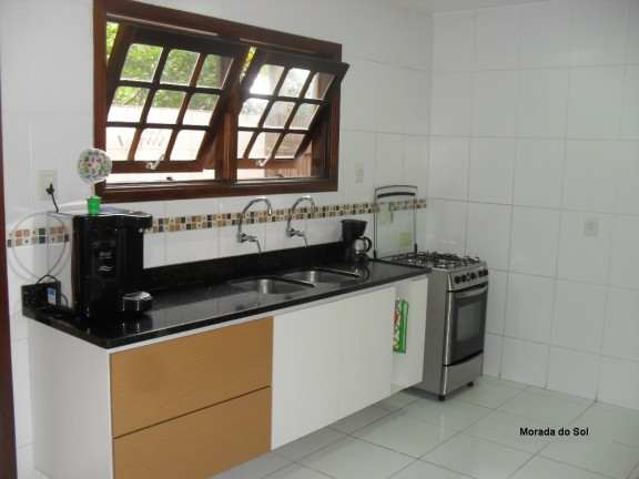 Imagem Casa de Condomínio com 4 Quartos à Venda, 174 m² em Maria Paula - Niterói