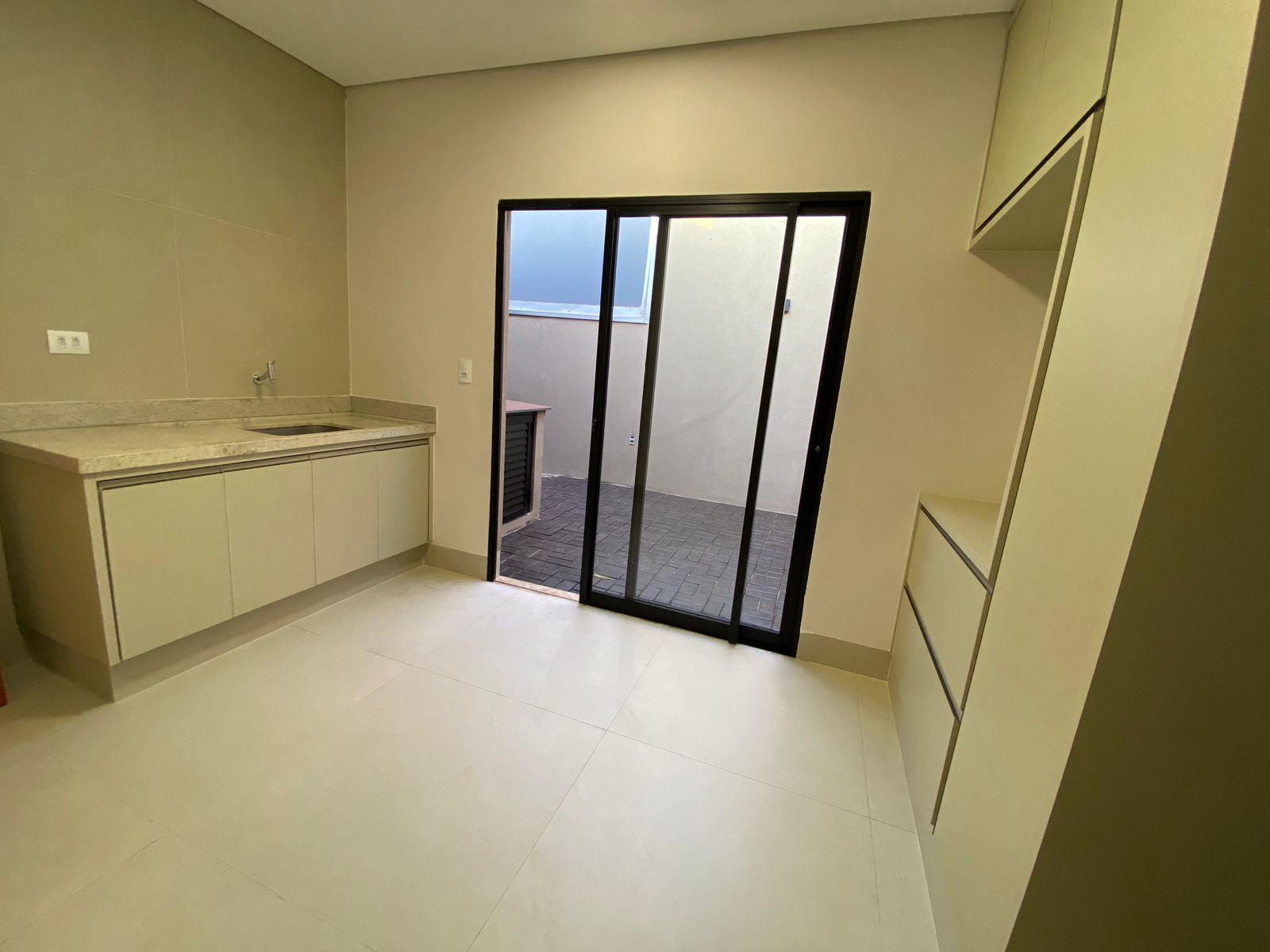 Imagem Casa com 3 Quartos à Venda, 240 m²em Setor Morada do Sol - Rio Verde
