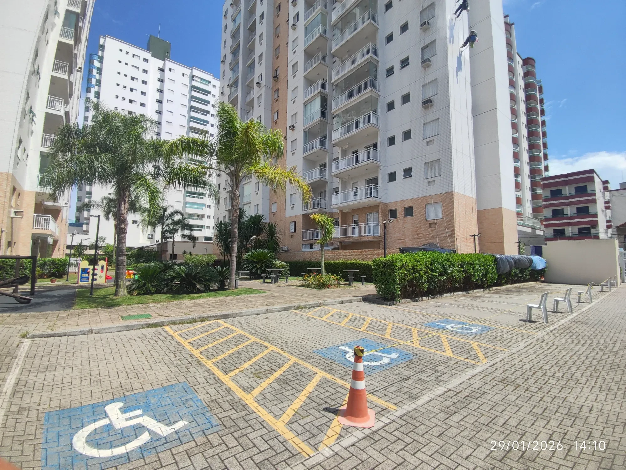 Foto do imóvel: Apartamento com 2 Quartos à Venda, 50 m² em Ocian - Praia Grande