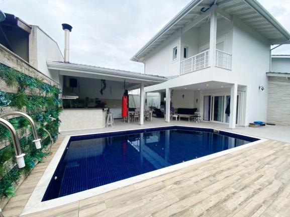 Casa de Condomínio com 6 Quartos para Temporada, 372 m²em Costa do Sol - Bertioga