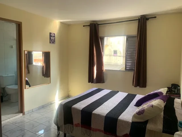 Imagem Casa com 4 Quartos à Venda, 178 m² em Vila Elze - São Paulo