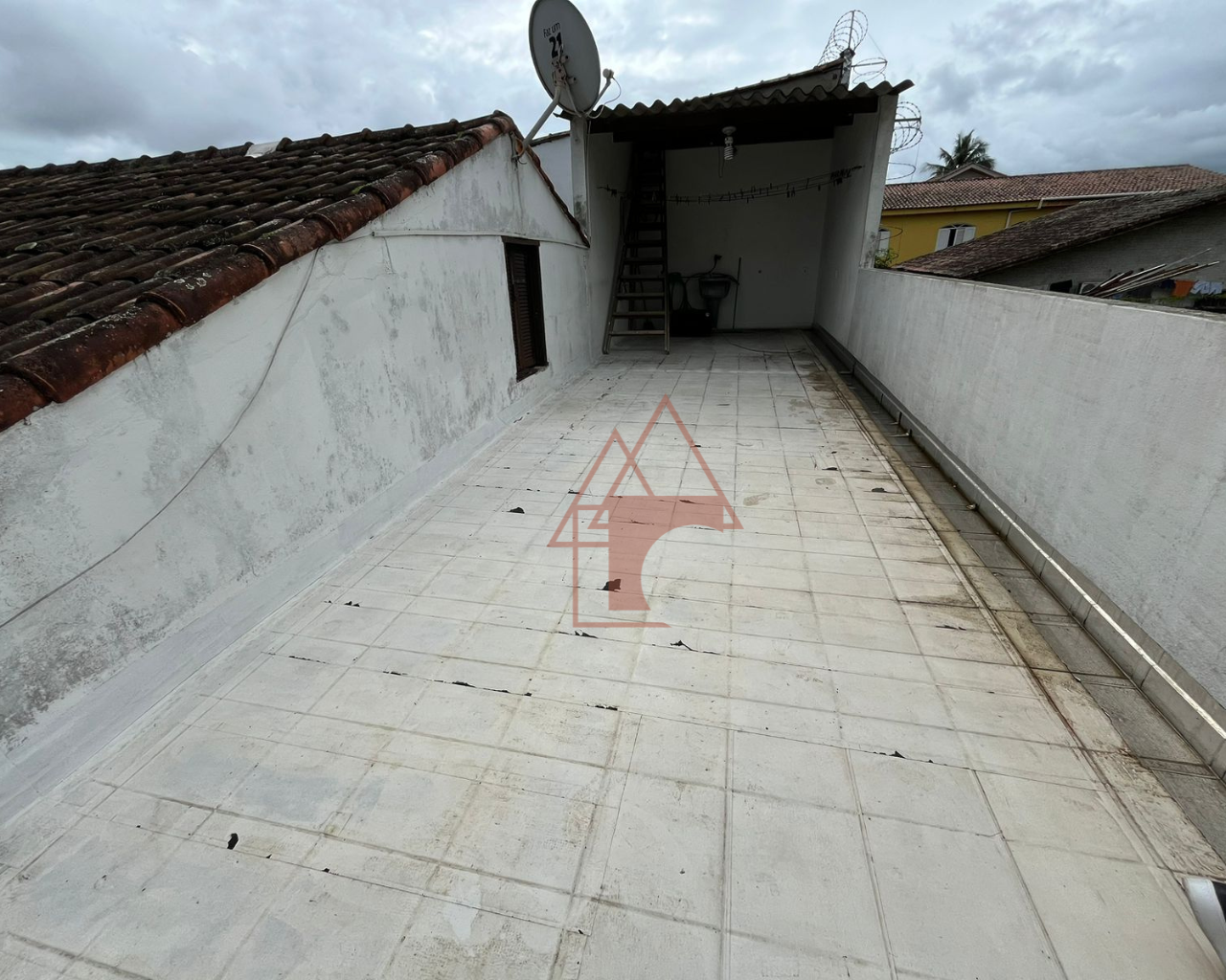 Imagem Casa com 3 Quartos à Venda ou Locação, 183 m² em Vila Ponte Nova - Cubatão
